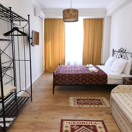 טביליסי Batoni Apartments מראה חיצוני תמונה