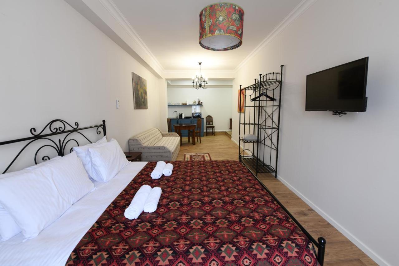 טביליסי Batoni Apartments מראה חיצוני תמונה