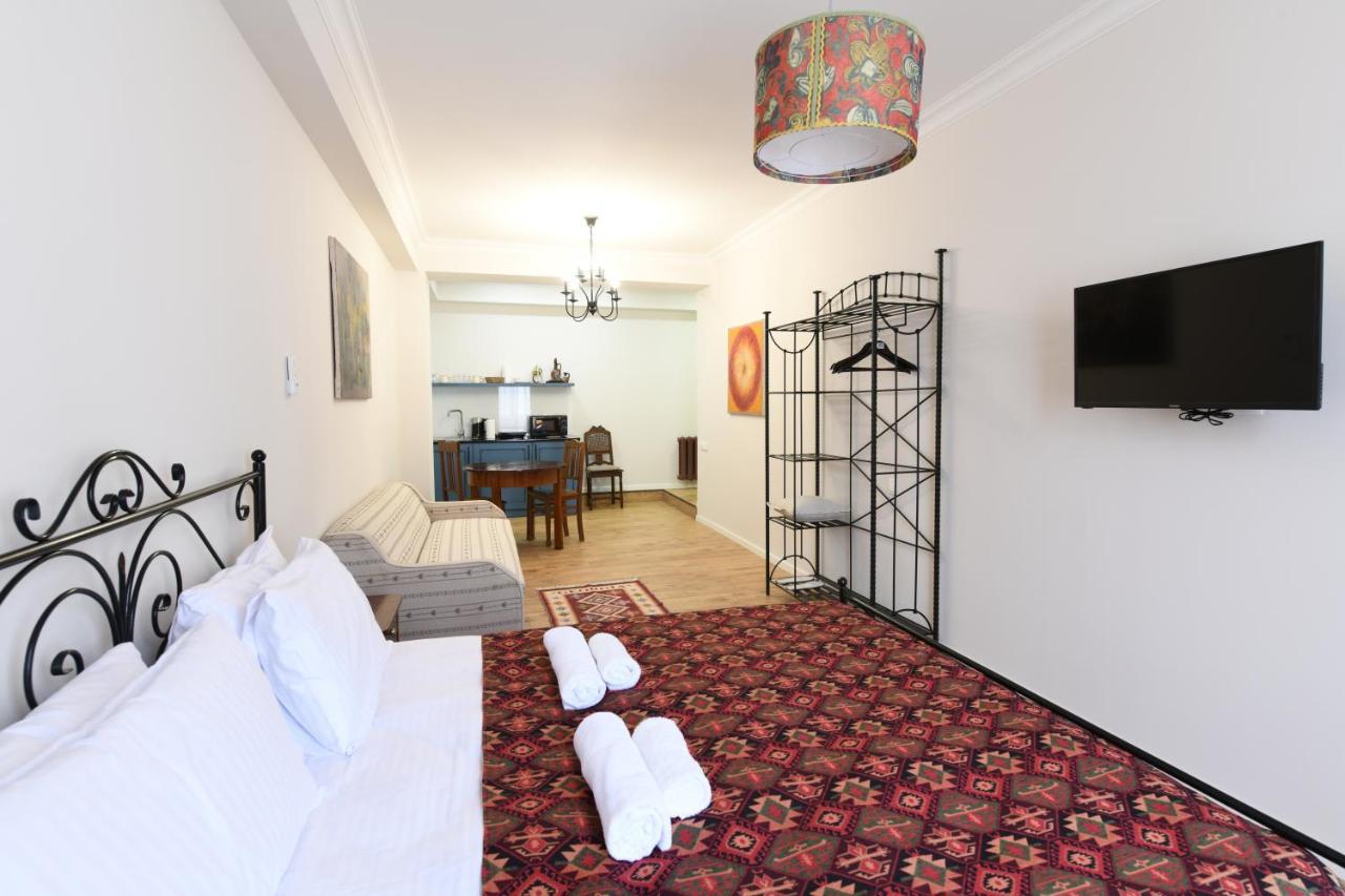 טביליסי Batoni Apartments מראה חיצוני תמונה